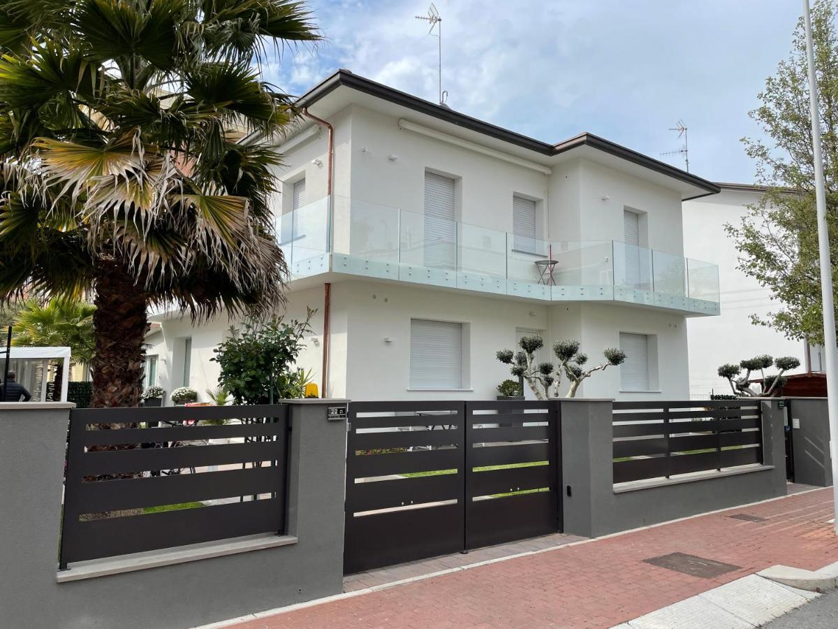 Exclusive Home 1 Misano Adriatico Exterior foto